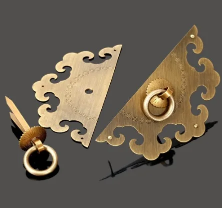 Antique Brass Vintage Chinese Cupboard Face Plate Door Pull Handle Affordable Luxury Cabinet Pull Hardware for Bedroom & Kitchen