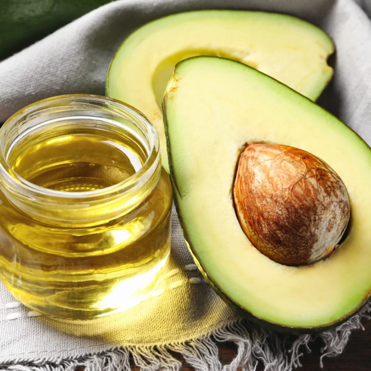 Manufacturer Supplier Avocado Oil Cold Press Carrier Oil 100% Pure Avocado Oil