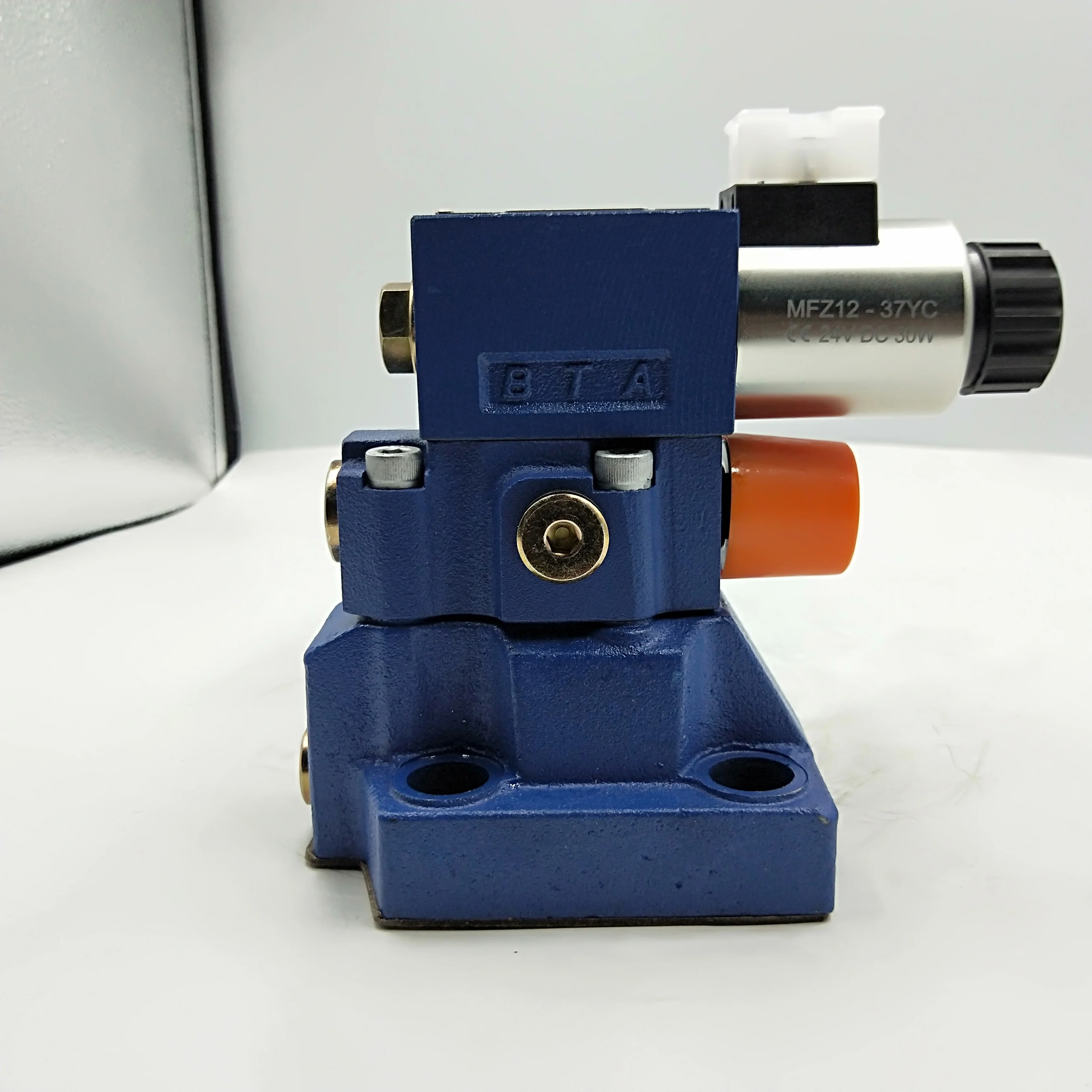 Электромагнитный редукционный клапан DBW10B-1-L5X/31 5-6EG24NZ5L DBW20B-1-L5X/31 5-6EW220RNZ5L