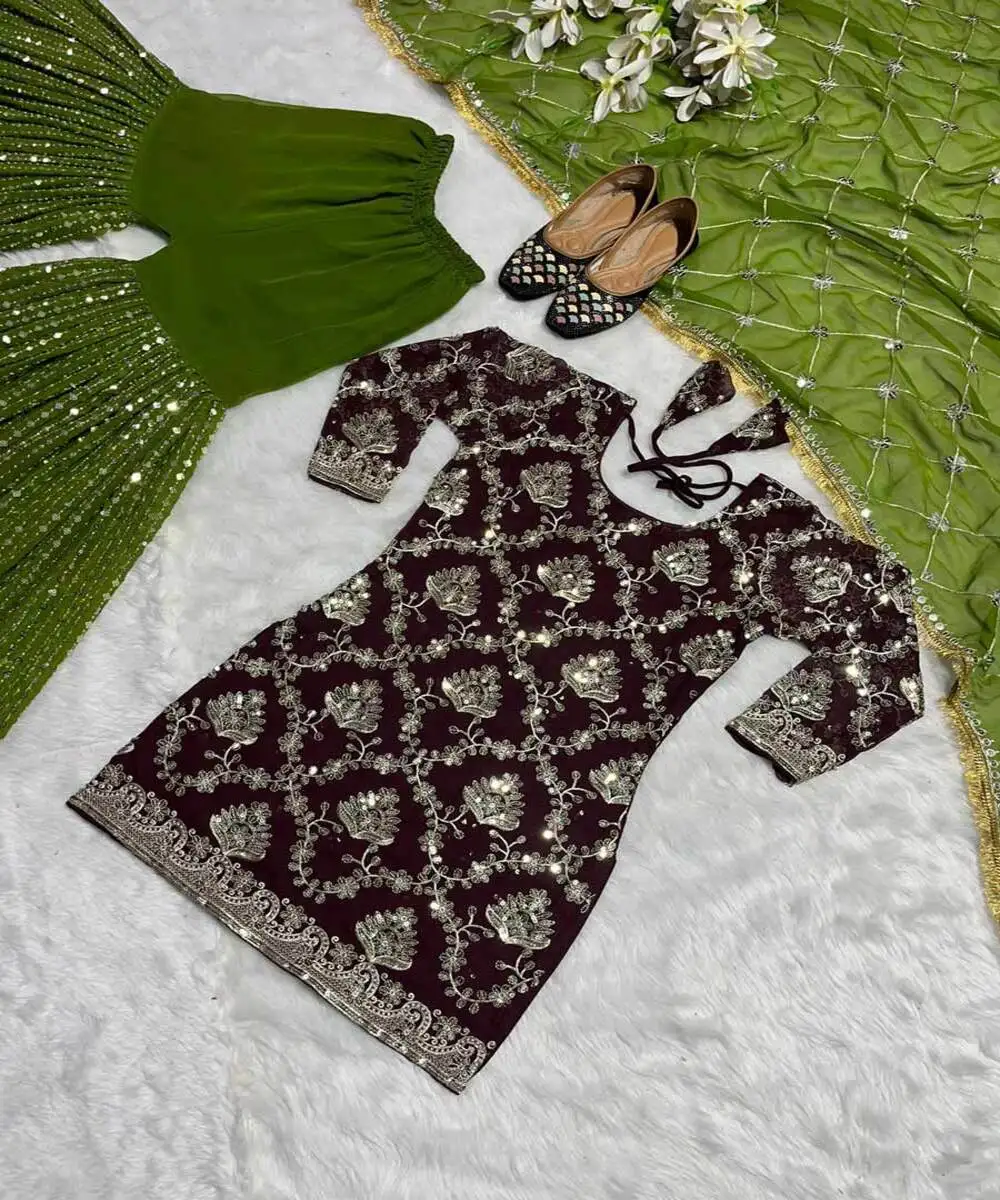 Bollywood style new attractive rich look unstitched embroidery work regular sleeve boat neck salwar suit with kameez