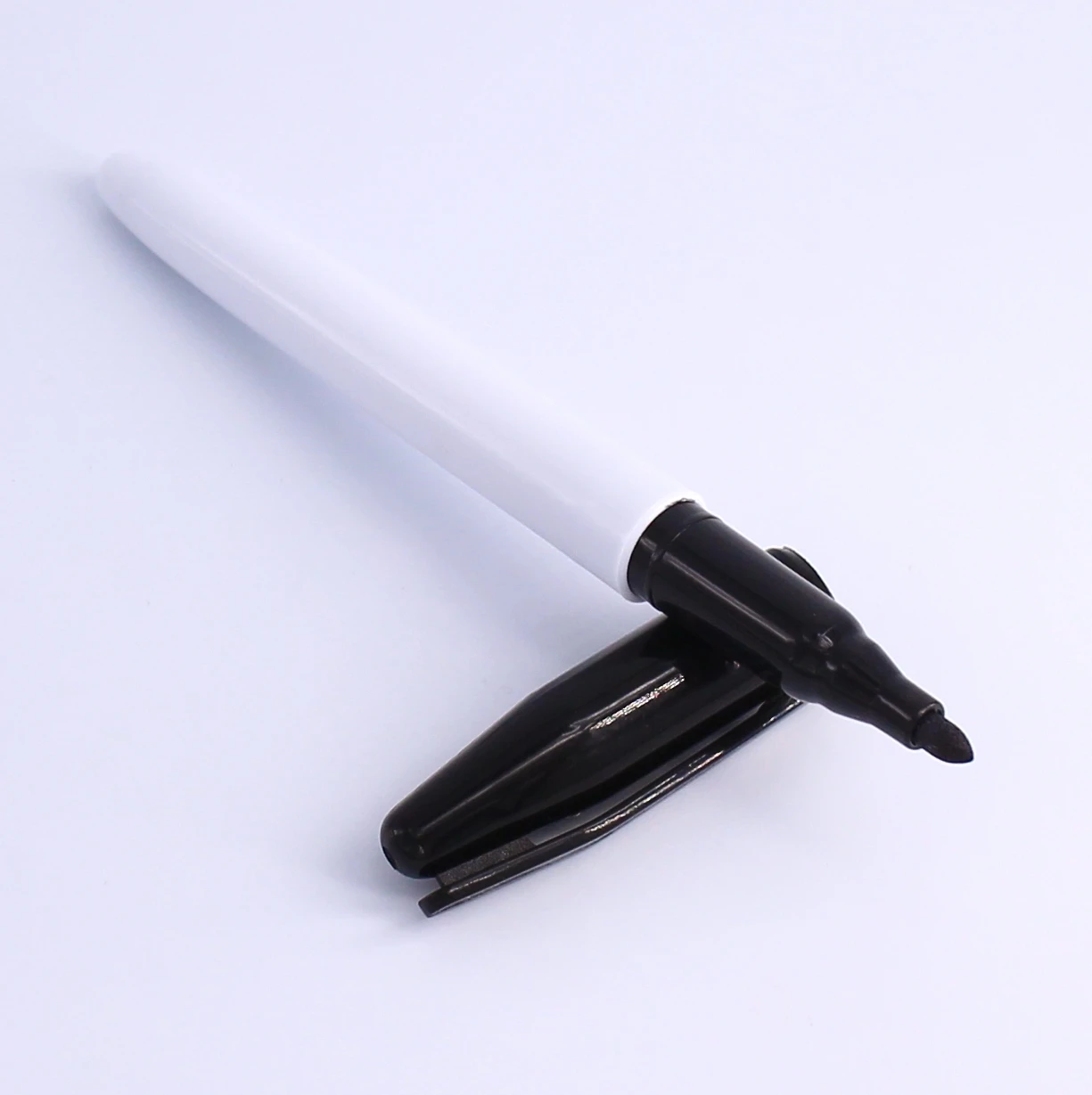 Dry erase classic design fine point tip whiteboard marker