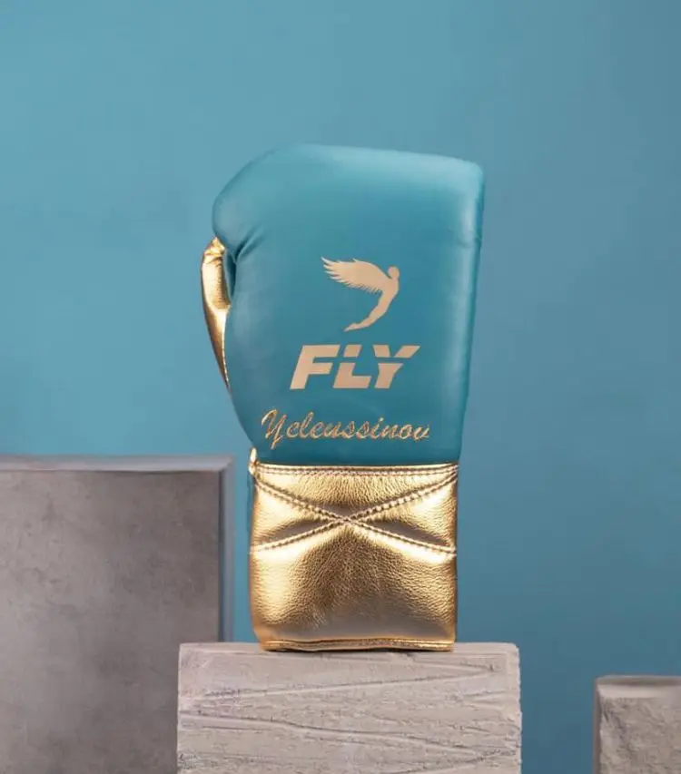 NEW HIGH QUALITY  LEATHER FLY BOXING GLOVES LACE-UP BOXING GLOVES RED  LFC-FBG-0093