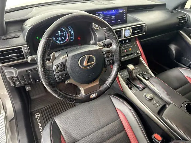 Используется 2019 Lexus 300 F спортивные полные варианты