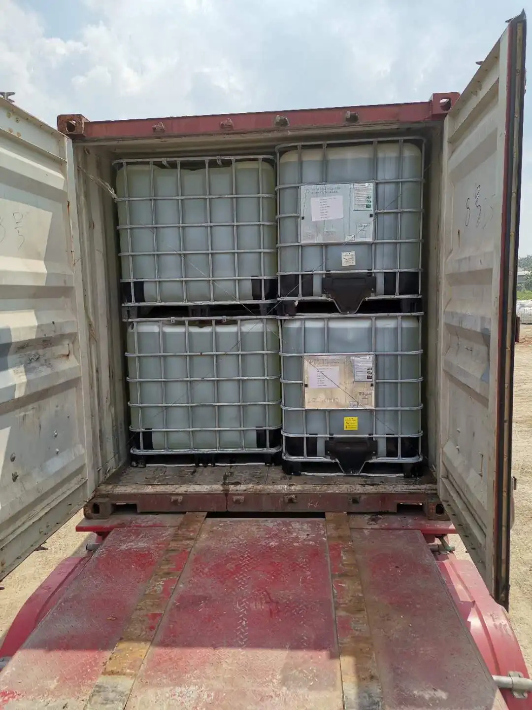 31%  37% Hydro-chloric---Acid for Textile Chemical Agent