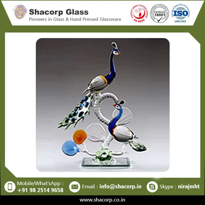 Latest Collection Beautiful Glass Made Peacock Pair Handicrafts Figurines for Gift and Home Decoration