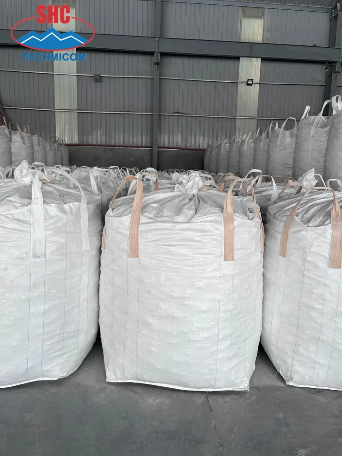 EXPORT QUALITY BURNT LIME QUICKLIME LUMP SIZE 10-70MM VIETNAM FACTORY