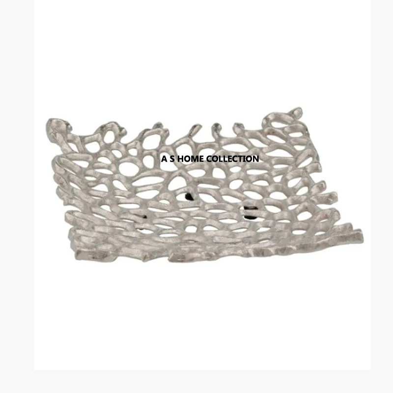 metal boat shape different sizes shiny finishing modern home decor serving dates and fruit food serving tray set of 3