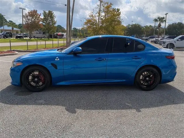 Бывший в употреблении автомобиль 2018 AL FA ROMEO GIULIA четырехлистная LHD