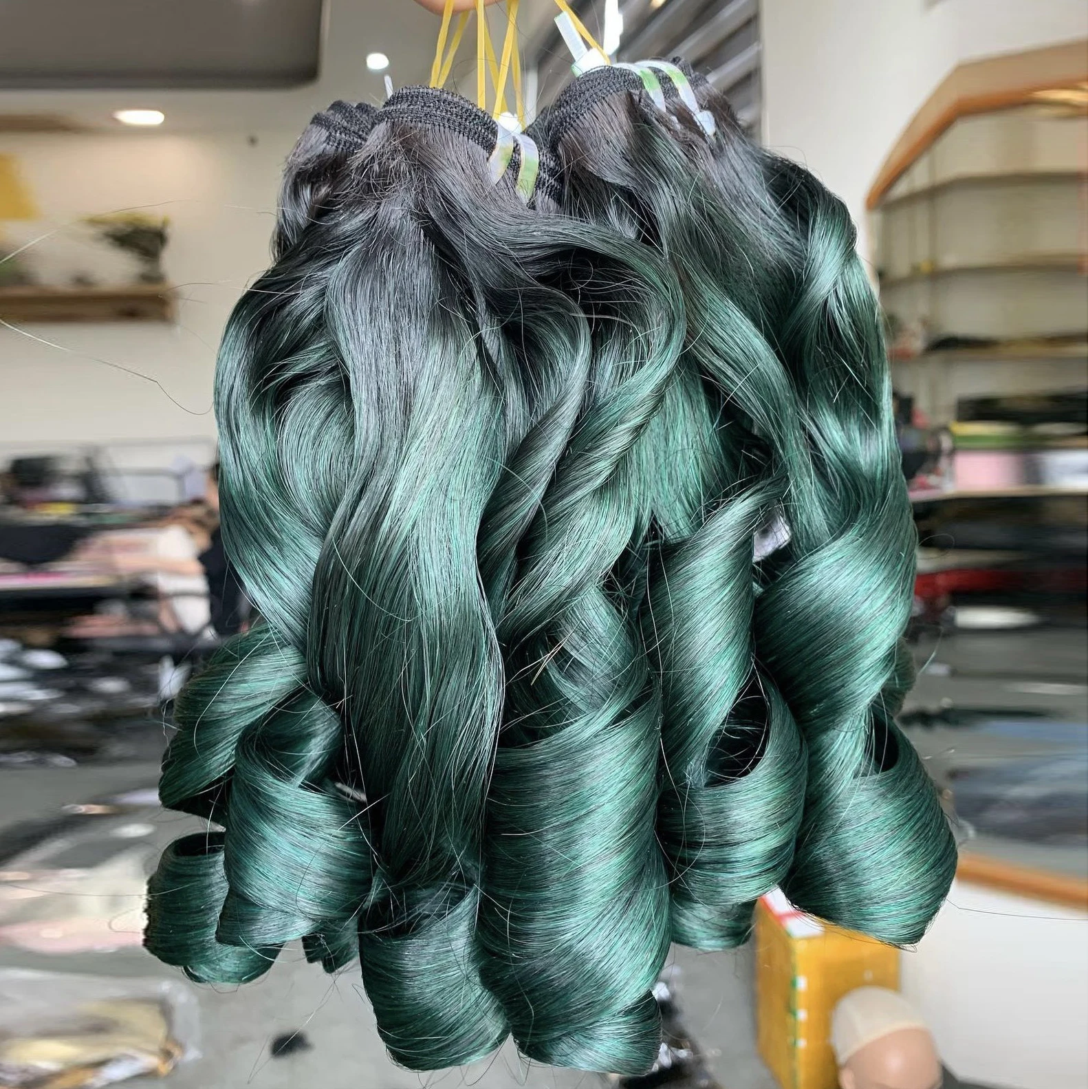 High Quality 4x4 New Hairstyle Ombre Natural Black Dark Brown 100% Vietnamese Human Hair Closure Long Straight Wigs Lace Toupee