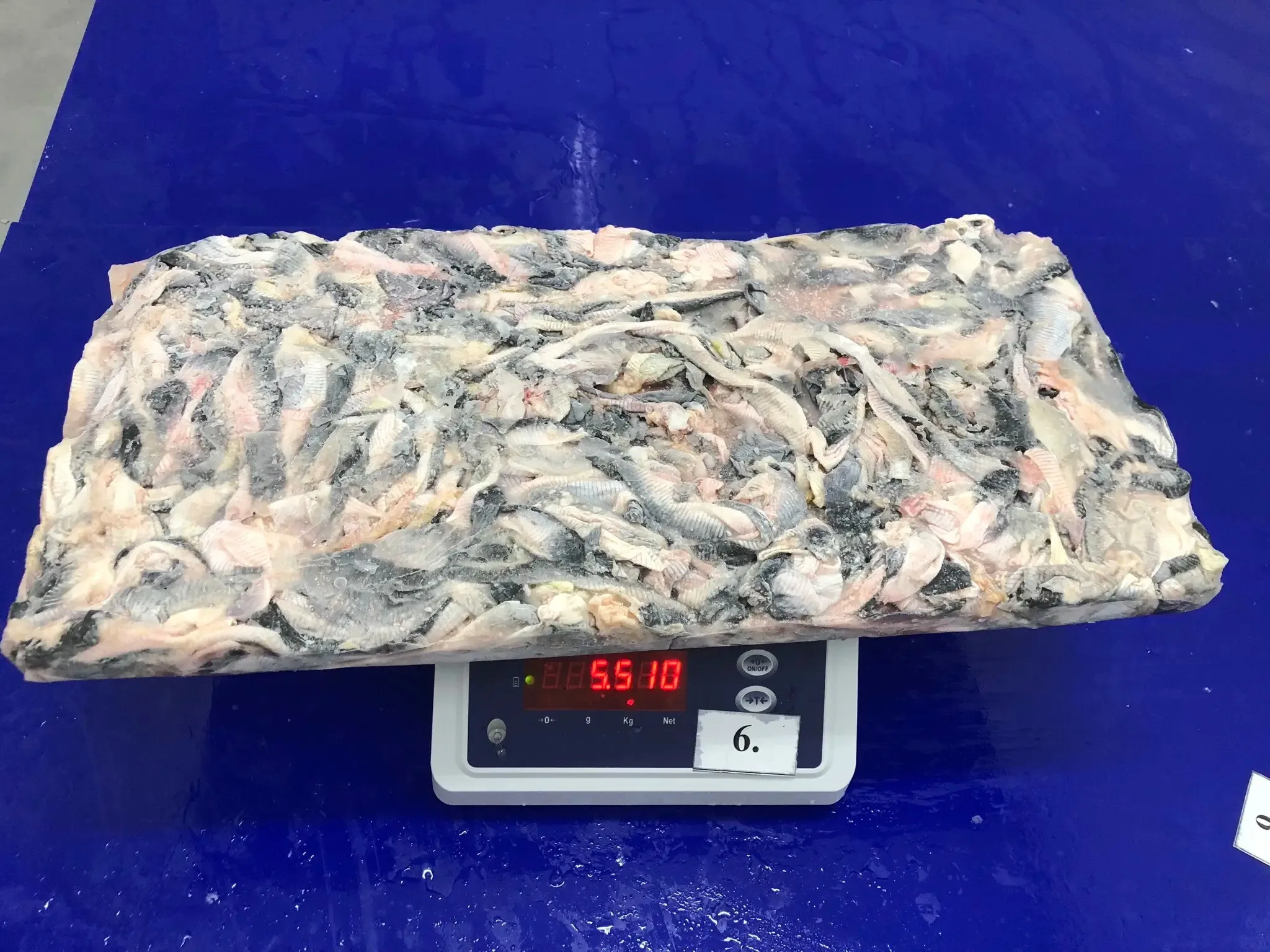 HOT SALE FROZEN BASA FISH SKIN MAKING DELICIOUS SNACKS WITH CHEAP PRICE AND HIGH NUTRITION