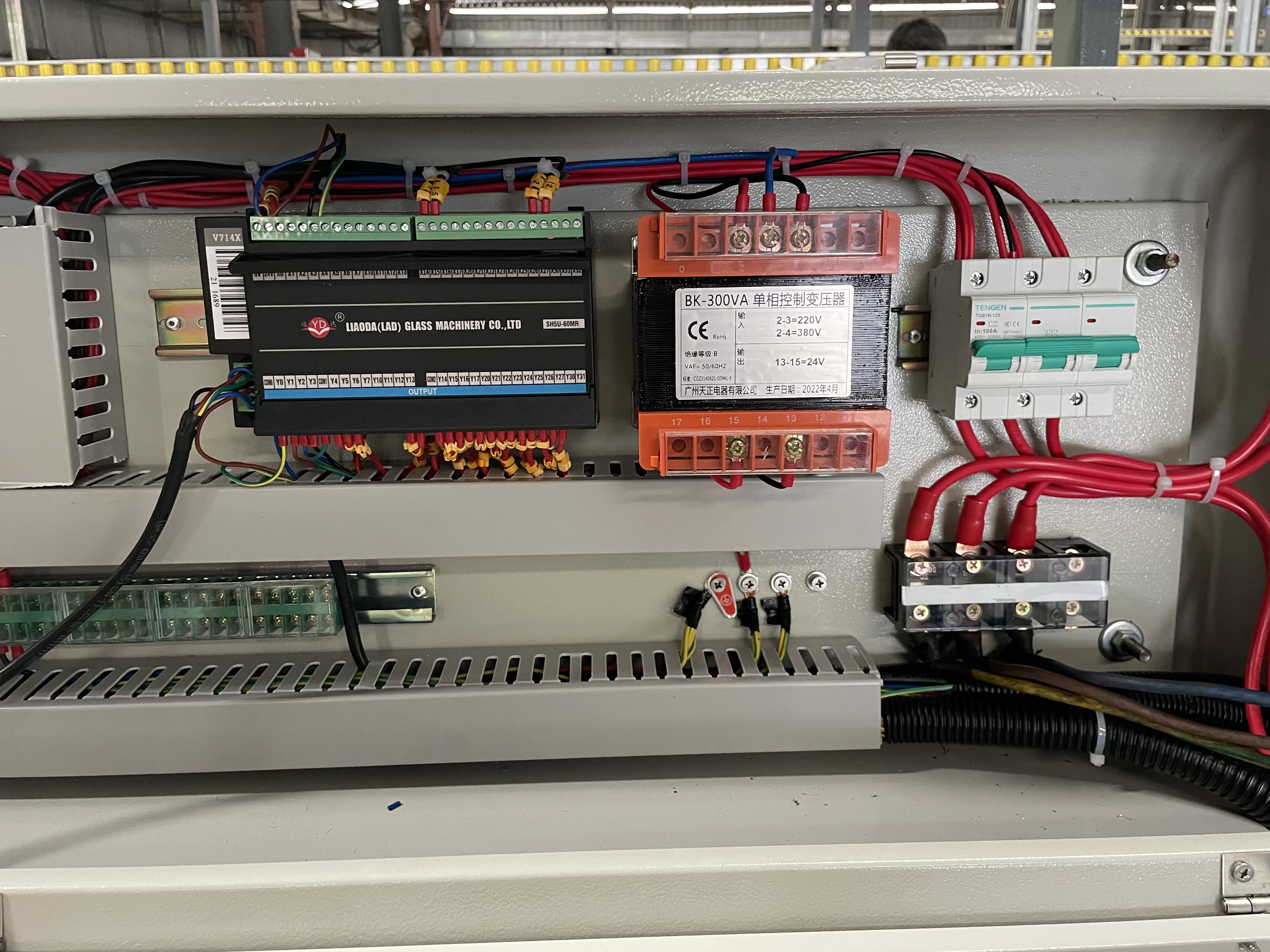 Автоматический контроль PLC 11 моторов машина для тонкой полировки стекла
