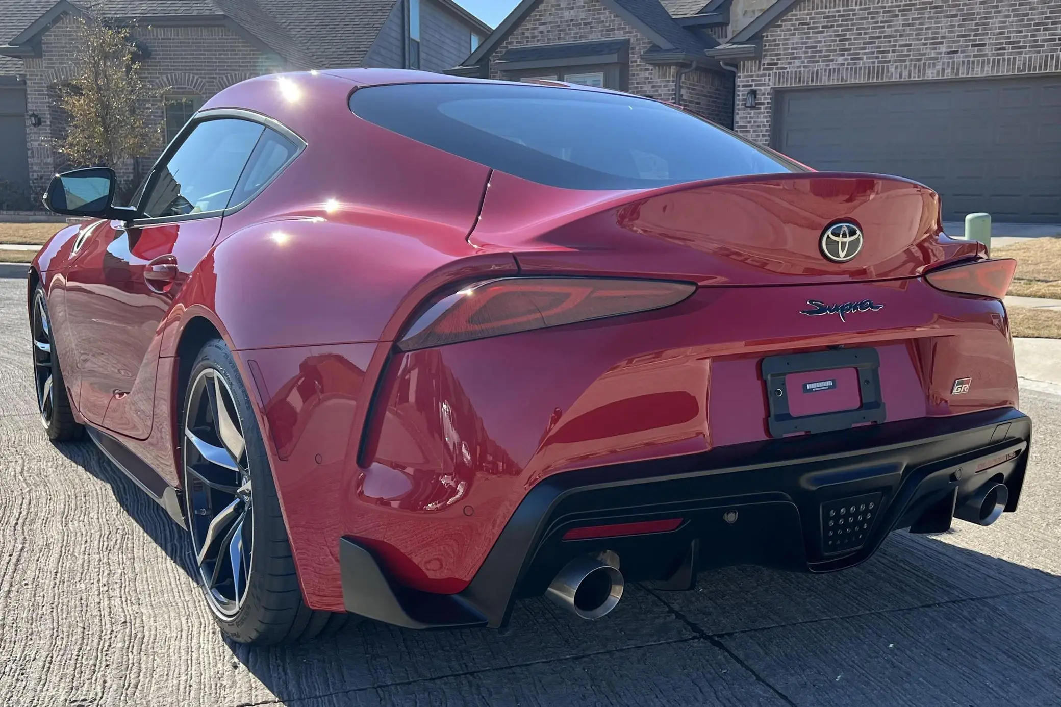 Neatly used 2022 To-yo-ta Supra 3.0 Premium Turbo 6-Cylinder, Renaissance Red coupe car for sale