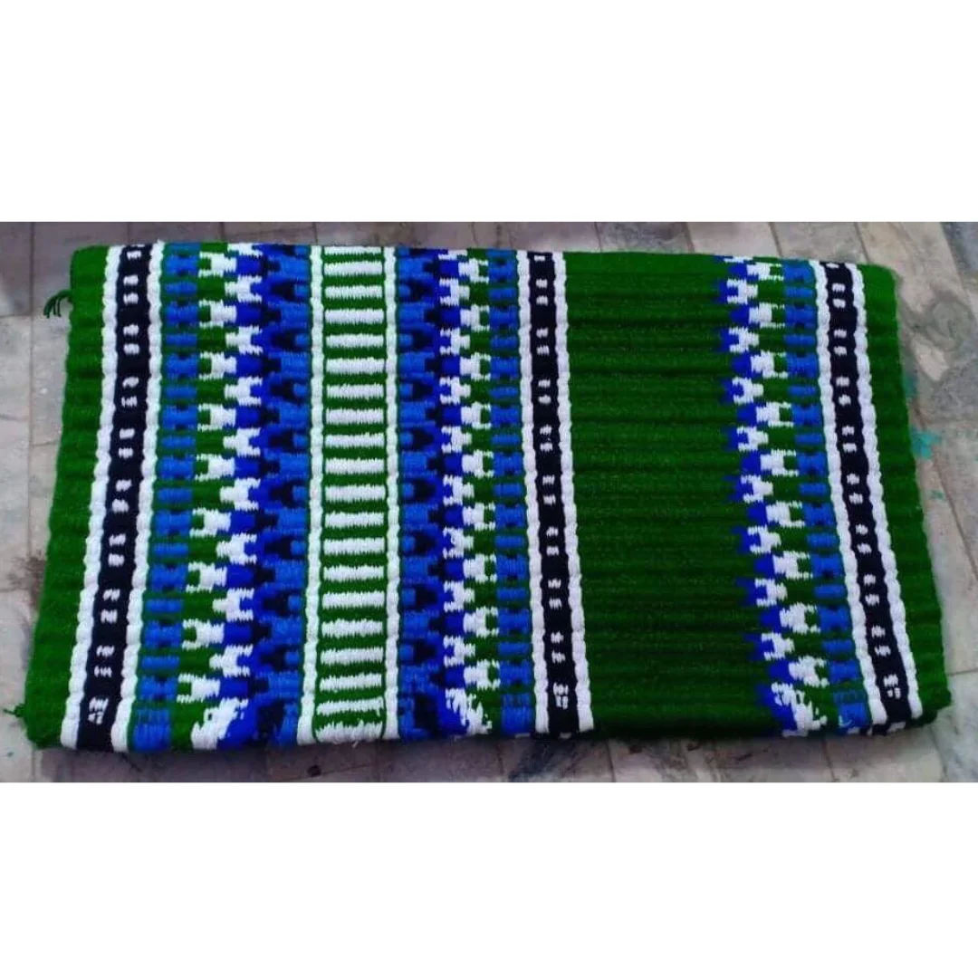 2023 New Horse Saddle Pad Equestrian Glitter Saddle Blanket Horse Equipment For Racing Clothing Sports Western Wool Saddle Pad