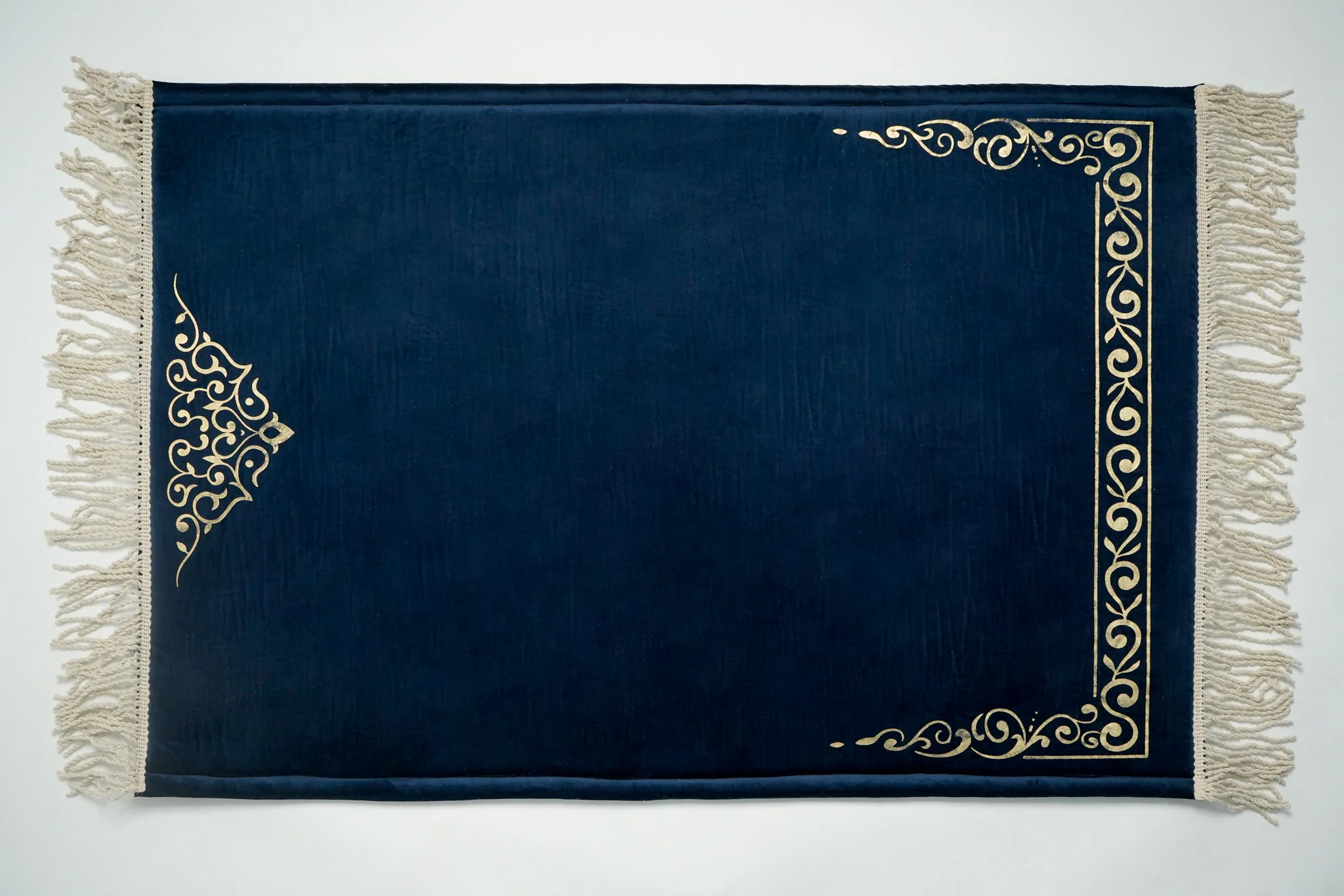 Plush Polyester Shag Rug: Luxurious Comfort for Your Feet High-Pile Polyester Carpet Rugs Home & Kitchen