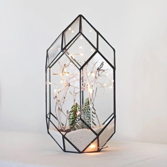 Brass Border Newly Stocked Glass Terrarium For Exclusive Price In Black Colour For Wedding Table Decor & Home Decoration