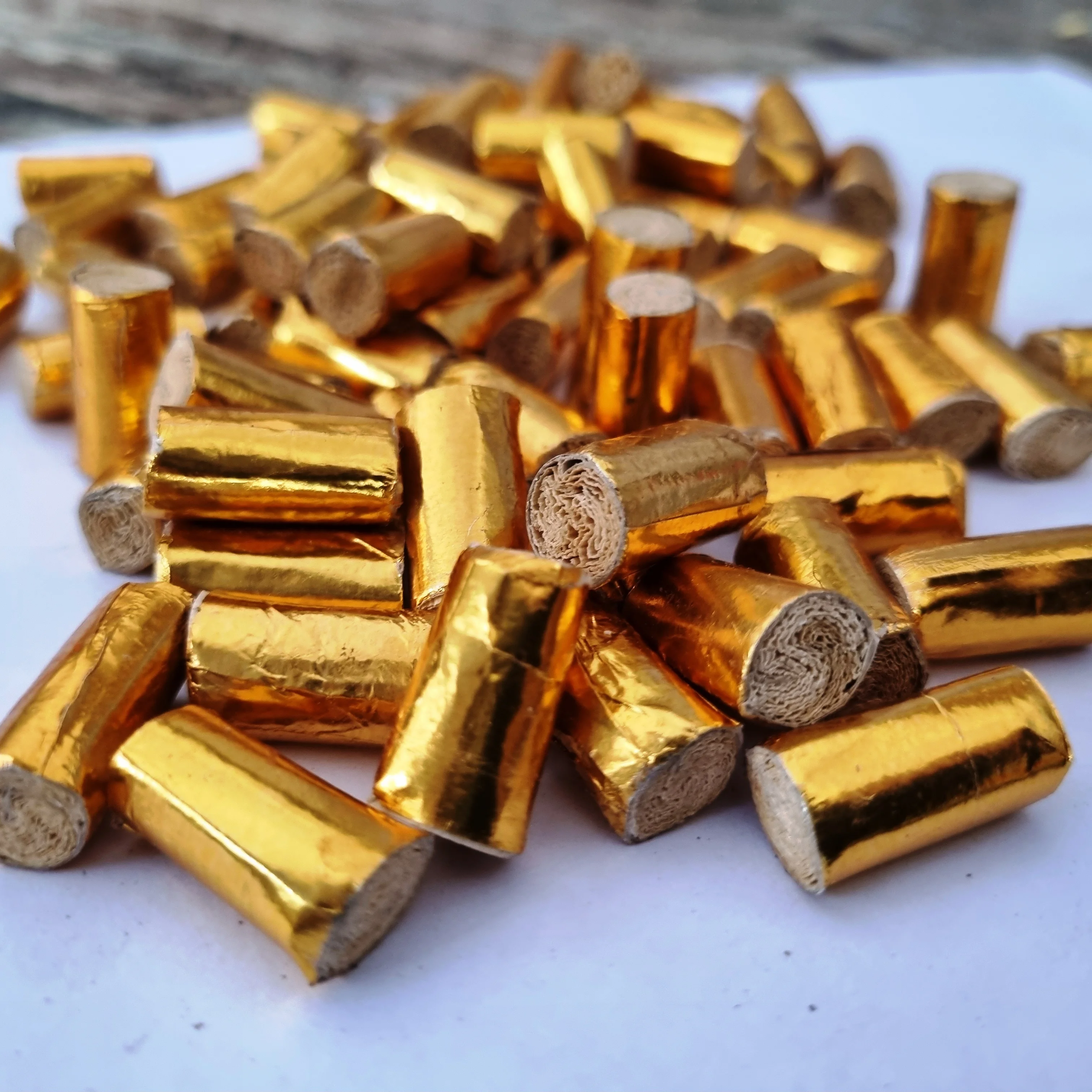 Corn husk Filters in 24K color paper 1.jpg