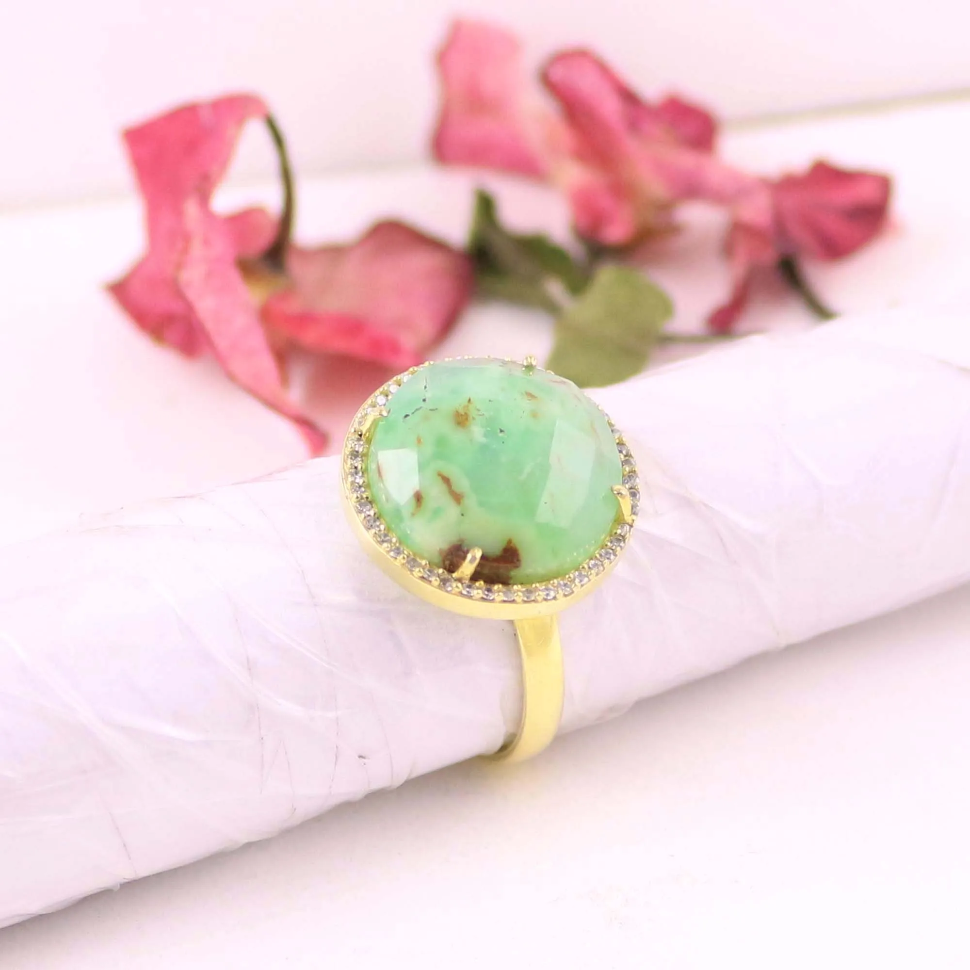 Chrysoprase Chalcedony green jade Gemstone Pave CZ Bezel Set Fashion Jewelry Finger Moissanite Ring