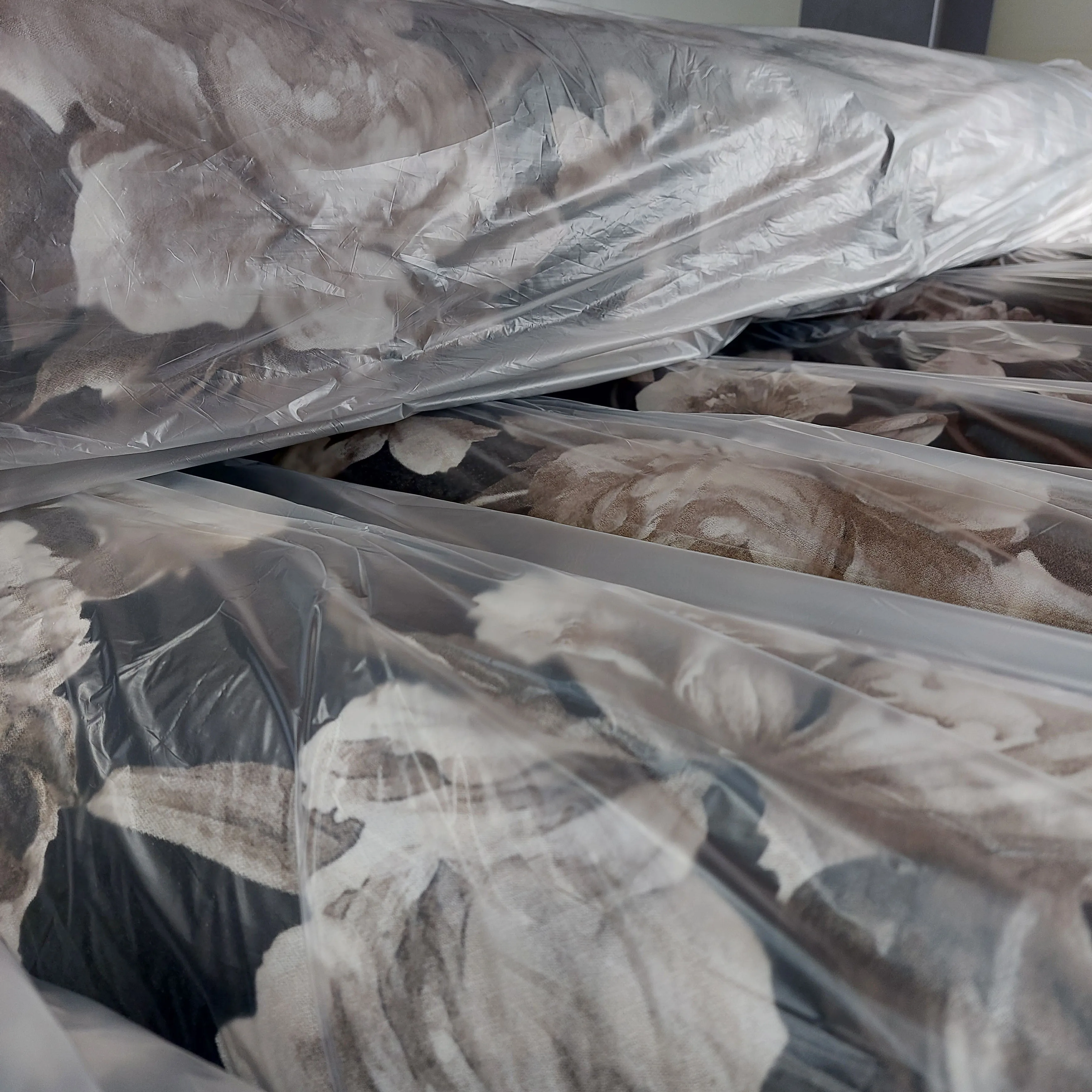 Jenny stock lot. Korea stock best quality ITY Print fabric textile beautiful flower design 95% polyester 5% spandex