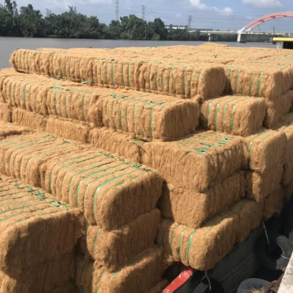 PREMIUM COIR FIBER / IDEAL FOR GARDENING AND CRAFTING / MADE IN VIETNAM