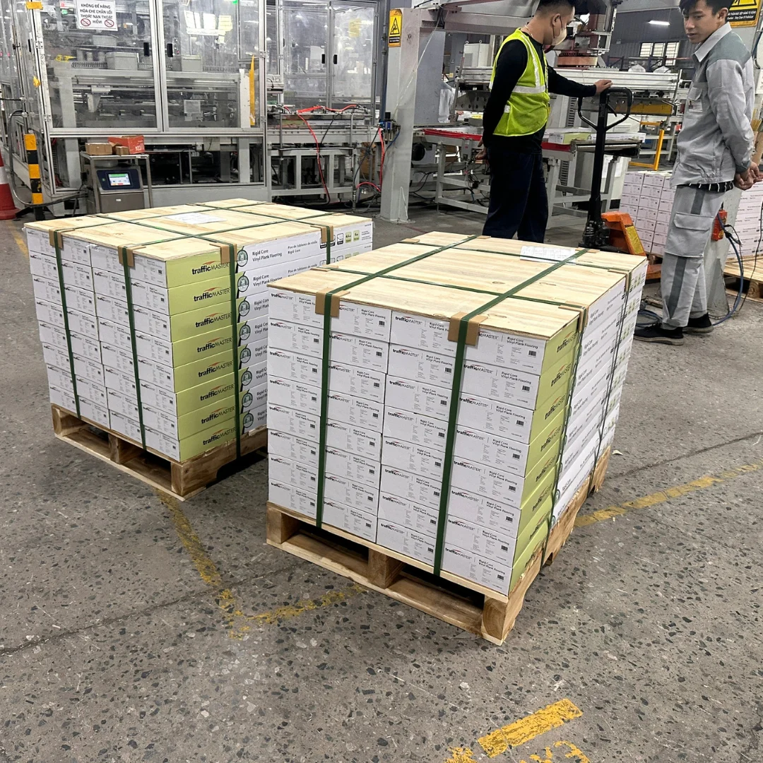 Cheap factory price vinyl flooring waterproof 4mm spc flooring 5mm 6mm USA market made in Vietnam