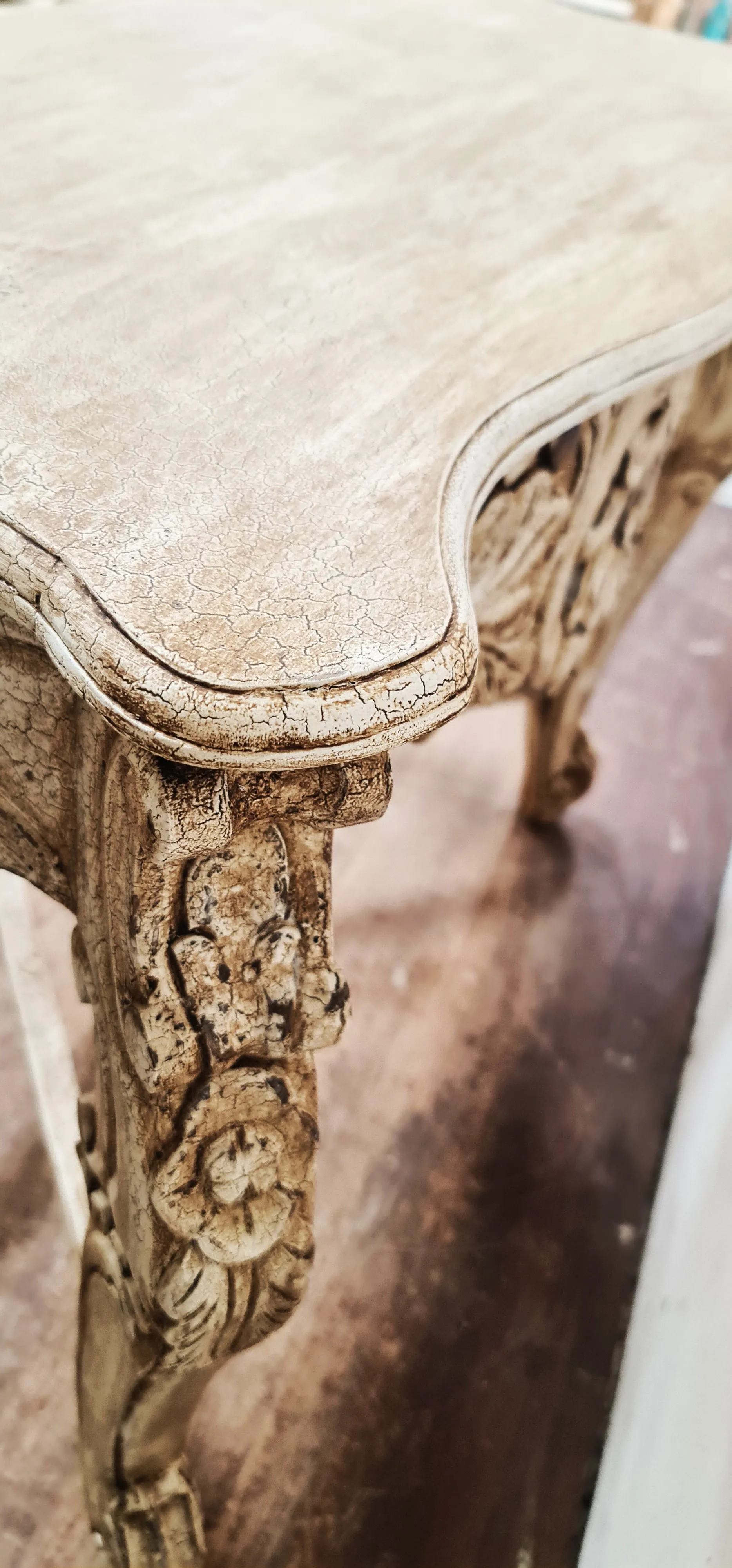 Console TABLE Wooden CARVED DISTRESS Console TABLE REPURPOSED Vintage Furniture for Home DECOR Corner Table Solid Wood Handmade