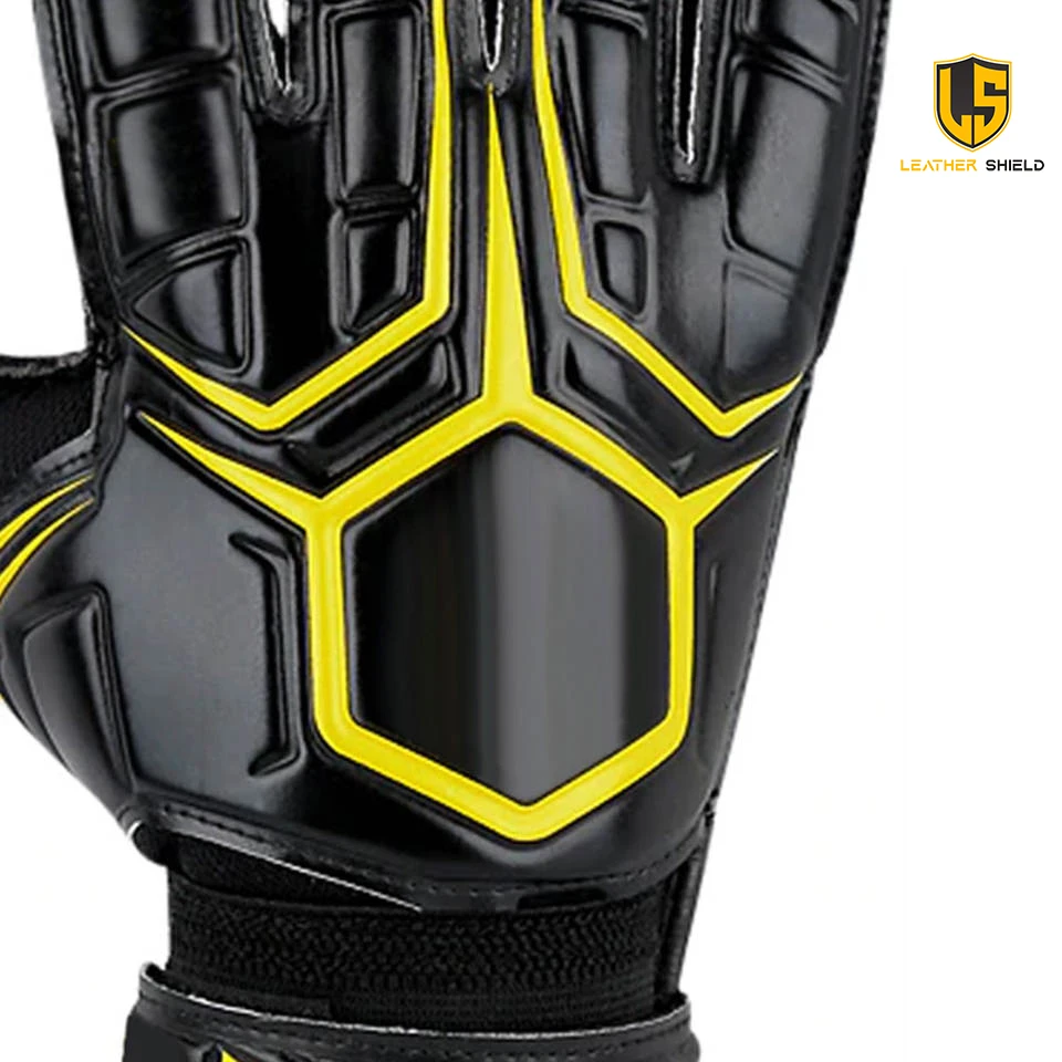 leathershield Goalkeeper Gloves Wholesale Set Of Shin Pad And Soccer Sports Latex material