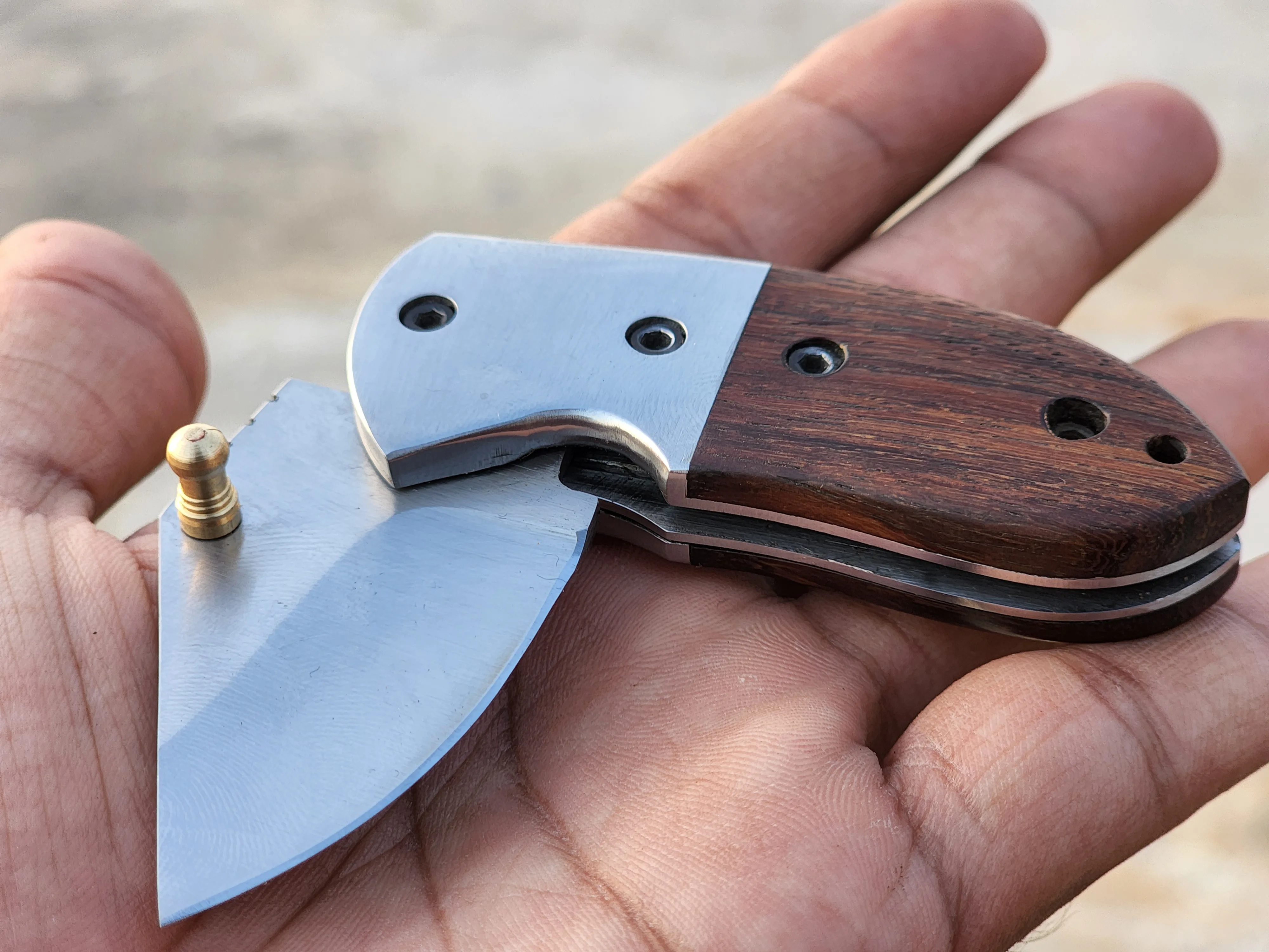 Custom handmade Stainless steel folding blade rose wood handle Thumb nob open mini pocket knife with original cow hide leather