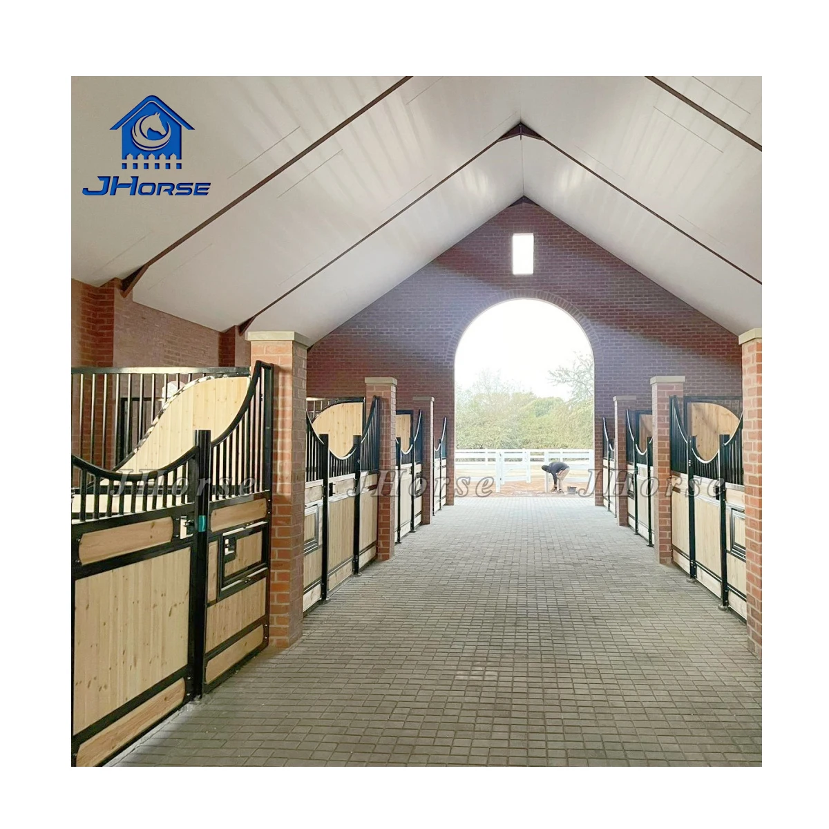 JHorse  Pre Built Metal Widely Used Farm Horse Stables Fronts Door Pine Horse Stalls Equipment Horse Box