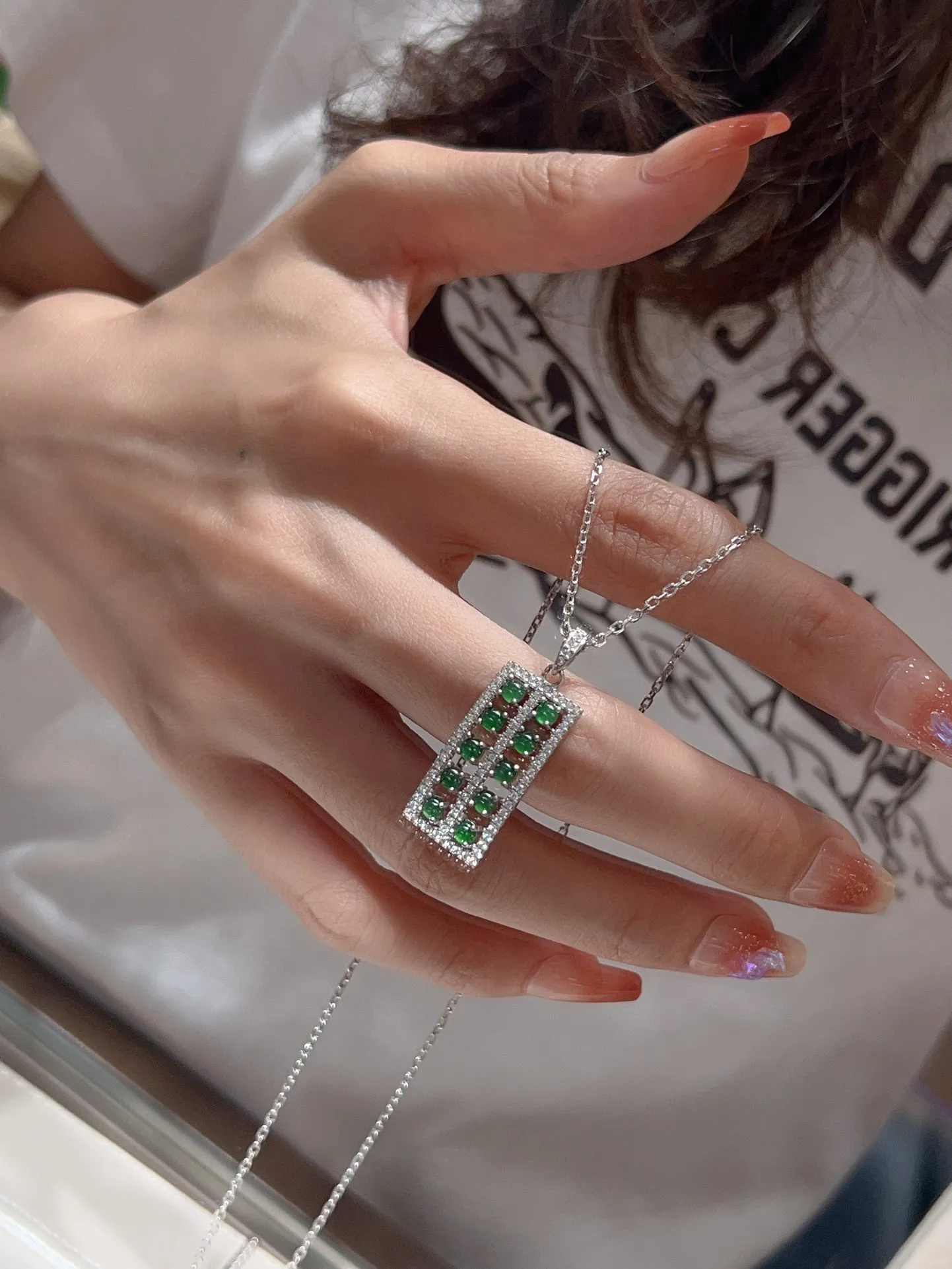 2024 Temperamental fair exquisite and elegant silver-inlaid natural jadeite abacus pendant necklace