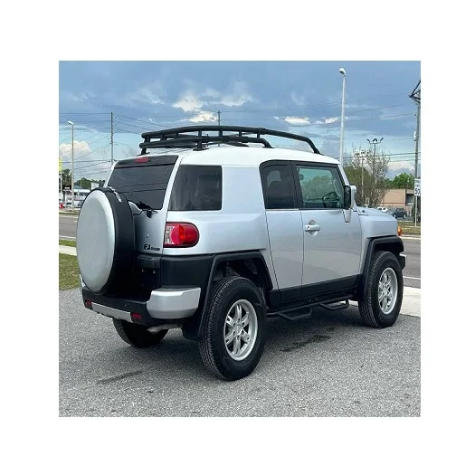Used Toyota FJ Cruiser petrol Left/Right hand Drive 4.0 L 4X4 . Fabric Seats . Key Start