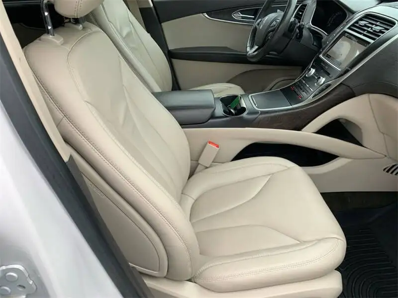 Аккуратно использованный 2018 Lin_coln M_K_X Select 4dr SUV товар для подержанного автомобиля доступен продажи быстрая доставка