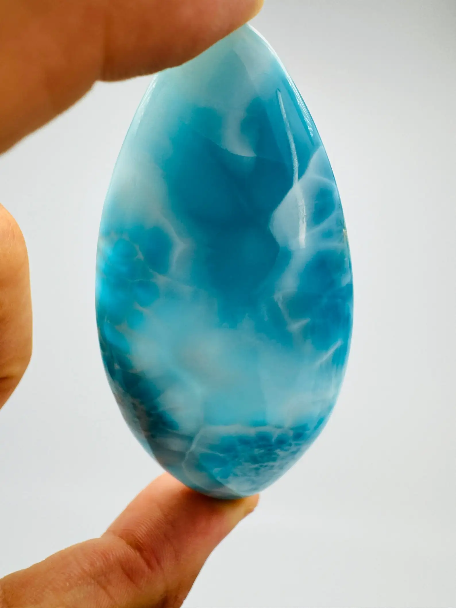 High Quality Handmade Larimar Loose Natural Crystal 9mm Oval Gemstone with Color Change Healing Properties for Jewelry Making