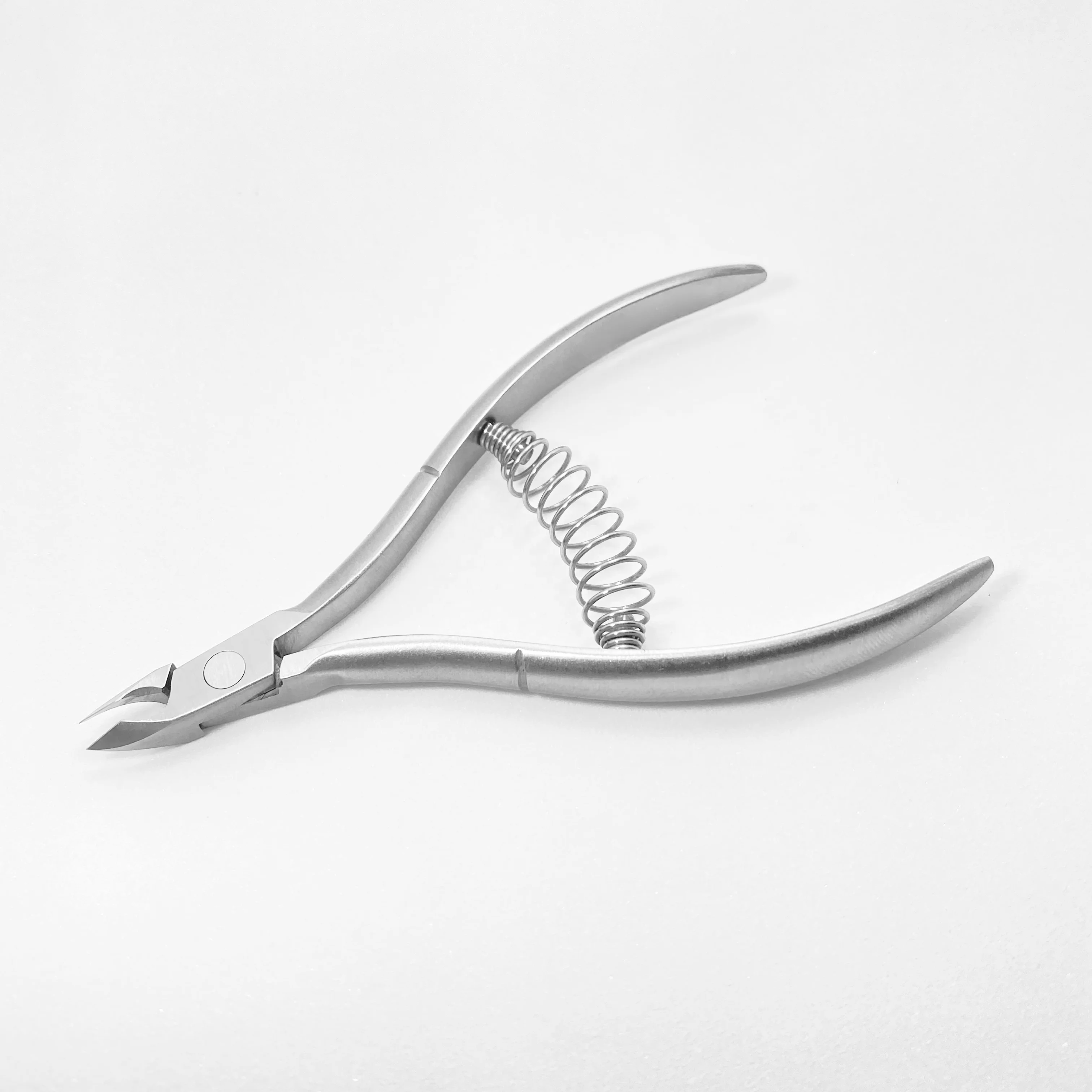 Professional Cuticle Nippers Sharp Cutting Edge Cuticle Nail Nippers Spiral sping Good Standard