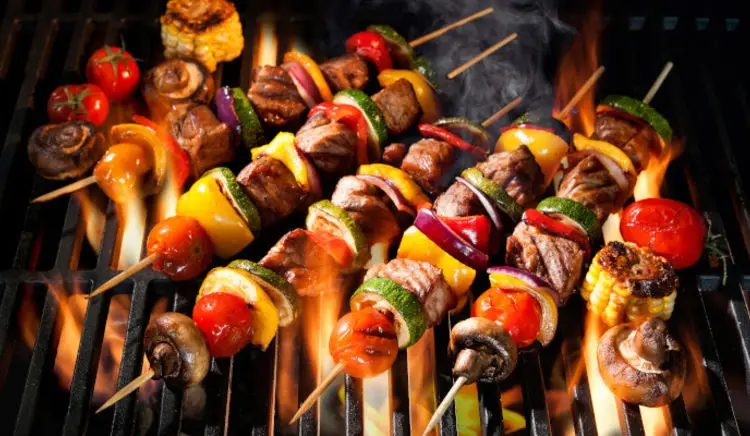 Низкая цена Саравак высшего класса черный перец земляной 50 г чистый OEM аромат дыма мясо мягкие Ароматические приправы свяжитесь с поставщиком