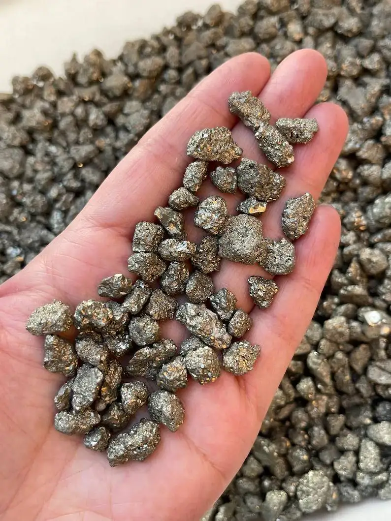 Wholesale PYRITE Natural Healing Rock Rough Crushed Bulk Crystal Chips Stone Gravel Crystal For Home Decoration