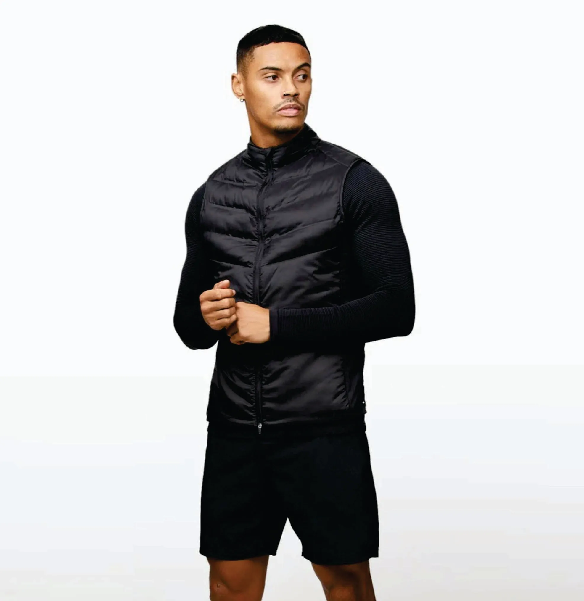 Sweat Proof 100% Polyester Lightweight Sleeveless Funnel Neck Full Zip Fundamental Gilet Black Mens Gilet