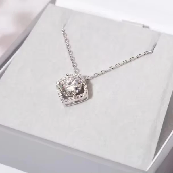 Beautiful D E F G H I Color Round Lab Grown Diamonds Earrings & Pendants Excellent Cut Customized Hip Hop Jewelry