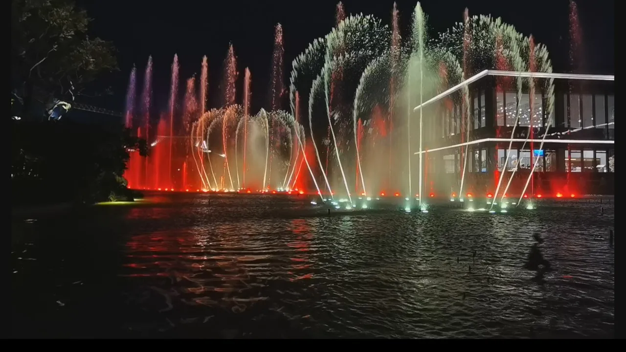 40m Music Fountain in the Lake or Pool with Projection and Laser