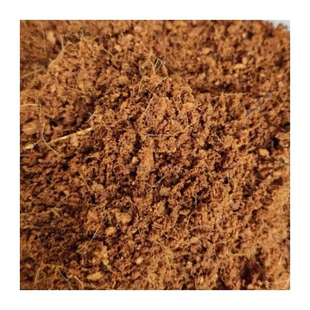 Coco Peat Substrate for Professional Horticulture and Home Use // Boost Plant Health with Excellent Water Absorption