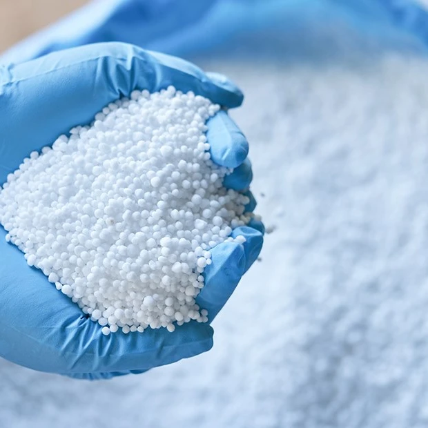 urea 46% nitrogen fertilizer organic