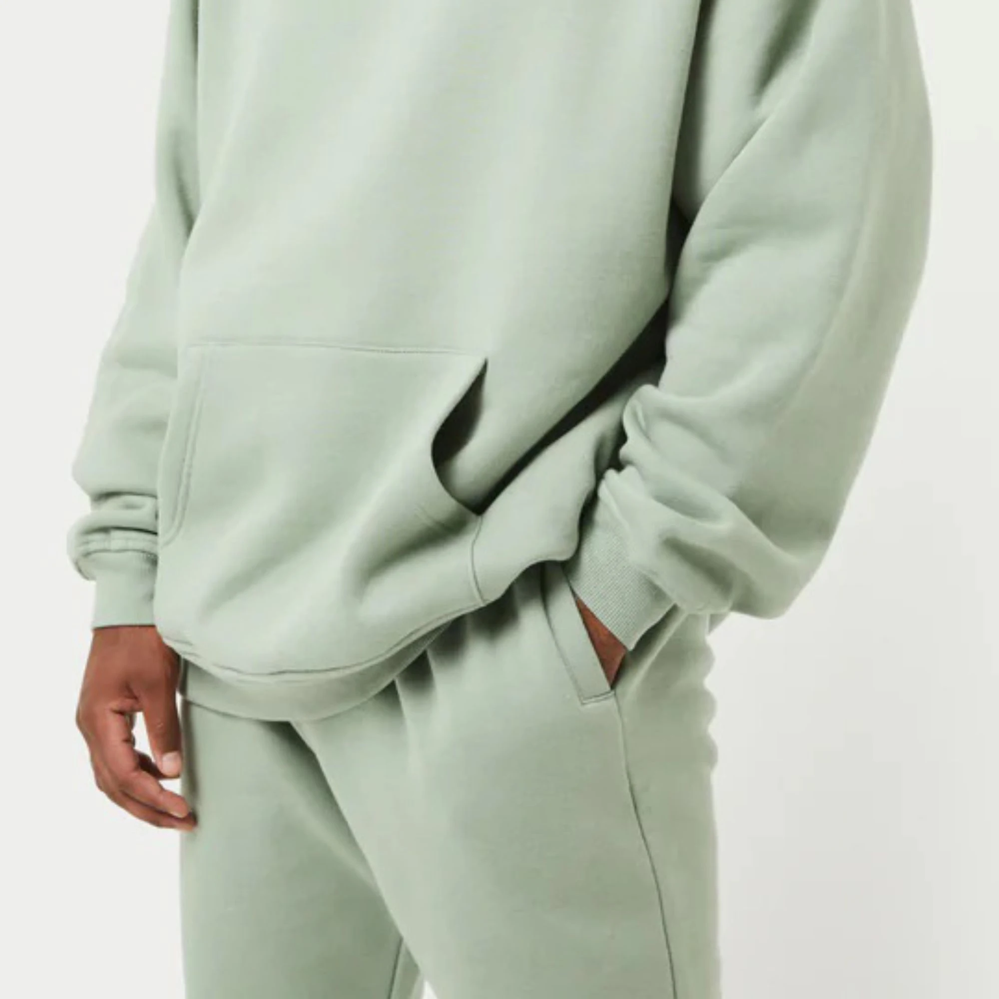 Premium Fashion Hip Hop Design Solid Color Hoodie Custom Heavy Weight Organic Cotton Plain Unisex Oversized Essential Hoodie