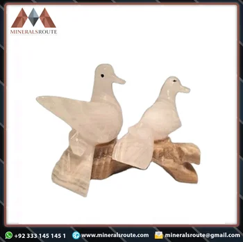Factory Price Onyx White Marble Polished Bird Shape Wholesales Natural Hand Caved Onyx Bird in Low MOQ
