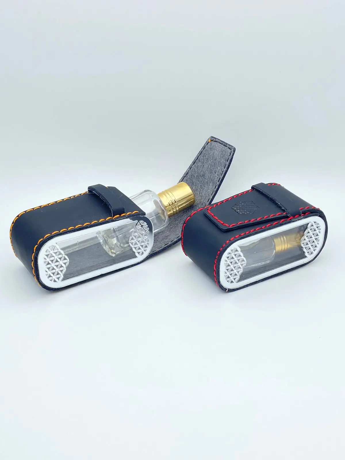 High Quality Black Musk Concentrated Perfume Oil / Attar Long Lasting Unisex Freagrance with Fastest Shipping at Lowest Cost