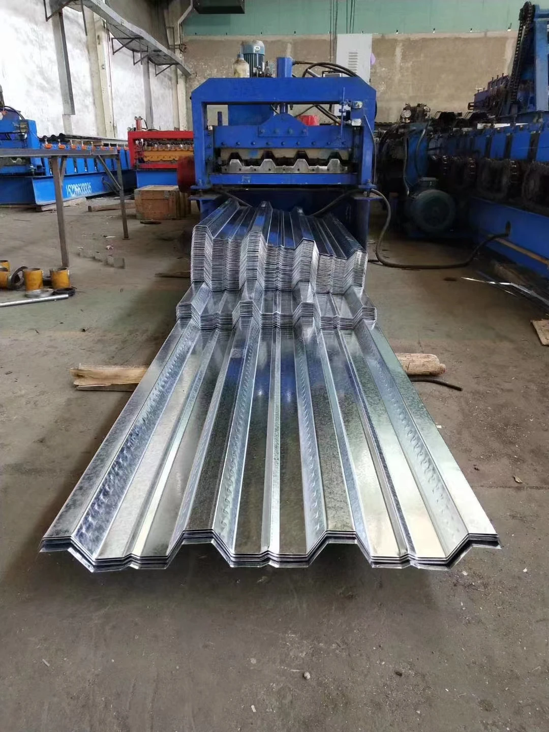 Building Materials 0.6mm Galvanized Decking Roof Steel Corrugated Plate Metal Floor Steel Deck Sheet For Concrete Slab