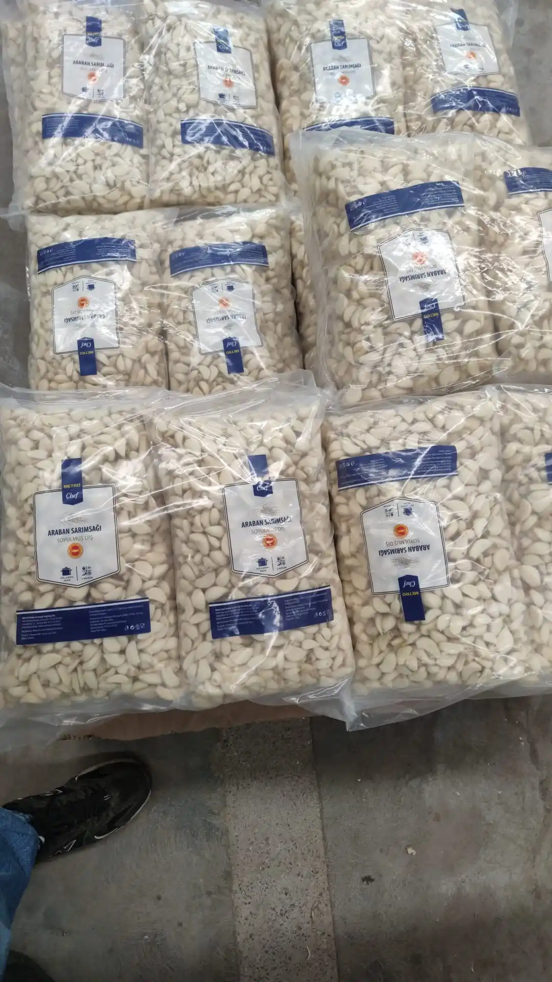 PEELED GARLIC in vacuum bag 1kg