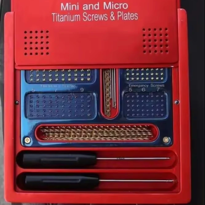 High Quality Brand New Dental Maxillofacial Surgery Kit Mini And Micro Titanium Screws And Plates Stainless Steel