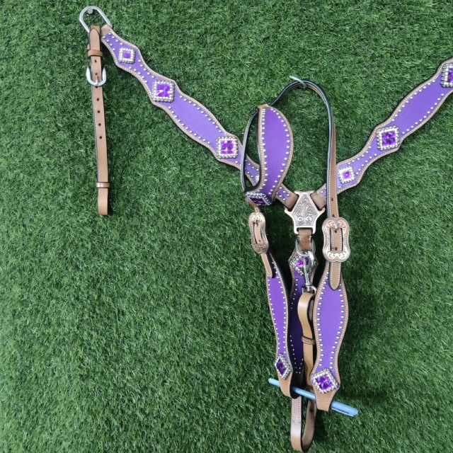 Best Price Comfortable Stainless Steel Horse Western Headstall Breastplate Custom Logo Red Buck Stitch Design Riding Use