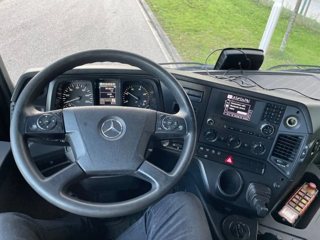 Cheap Used Tipper Dump Truck 2017 MER CEDES BENZ Arocs 3243 8x4 for Sale Used Truck Tipper Hot Sale Cheap Trucks Condition