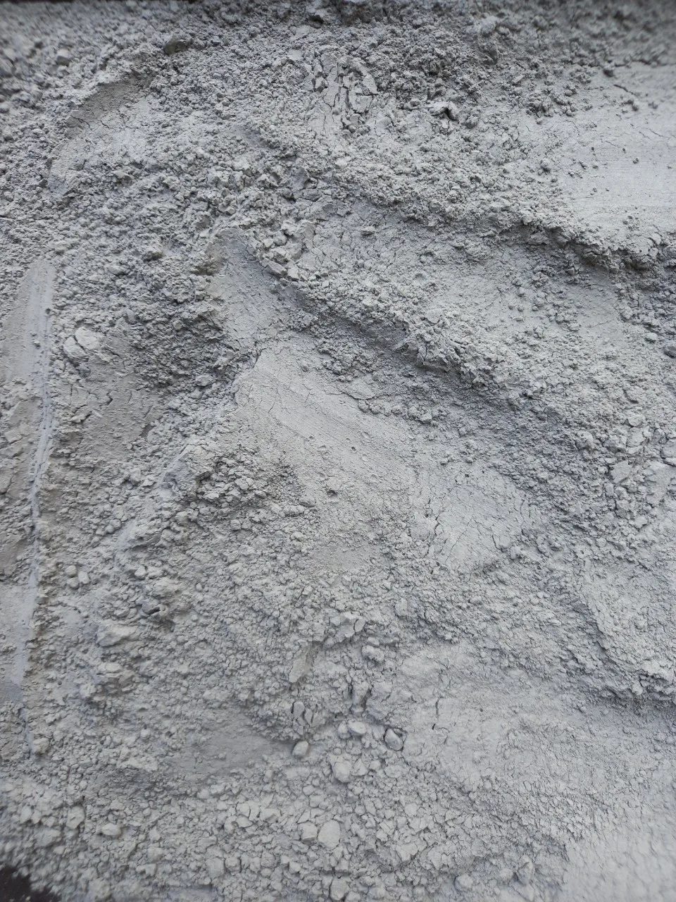 Wholesale High quality Portland Bulk Cement CEM II 42.5N & R from Vietnam Best Supplier Contact us for Best Price