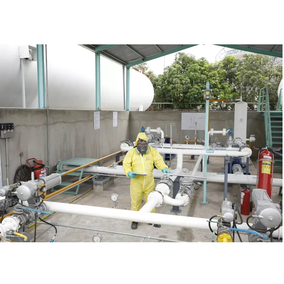 Purity Ammonia Liquid Colourless Gas > 99.5 % High Quality NH3 Anhydrous Ammonia from Vietnam Industrial Agriculture Grade